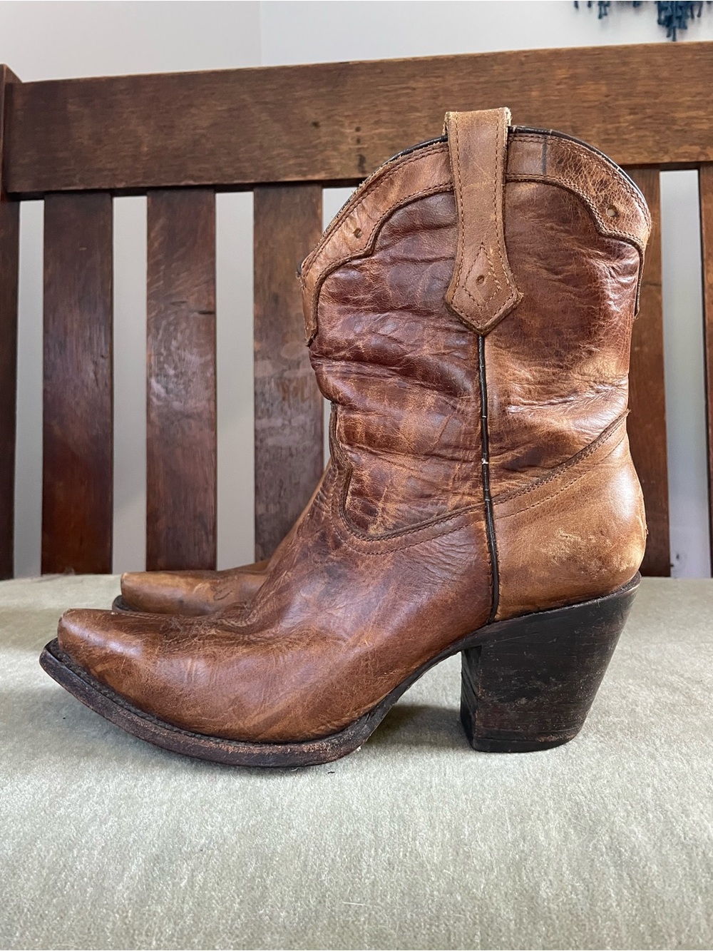 Women’s Brown Leather Heeled Western Boots - Picture 5 of 7